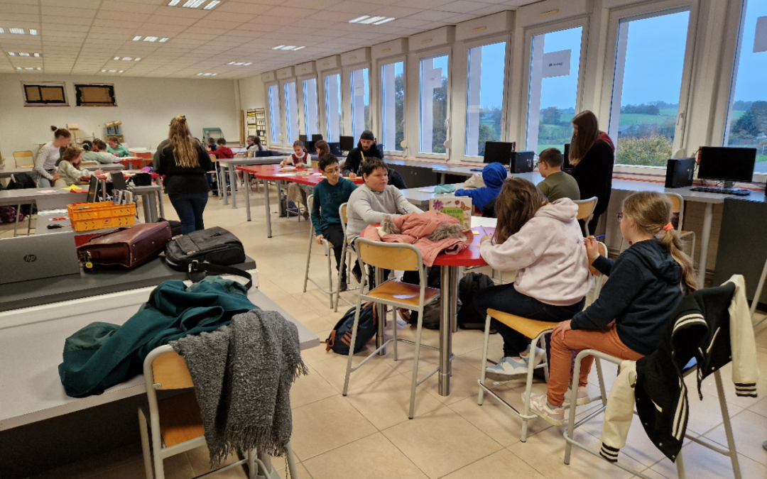 La Science au Rendez-vous au Collège Maurice Genevoix, avec les Francas de la Mayenne !